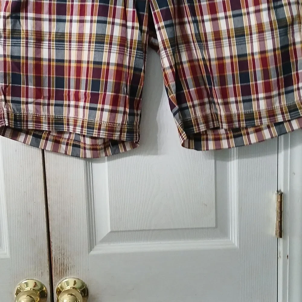 GAP Plaid  Flat Front Shorts navy blue red maroon white yellow Sz 35 EUC
